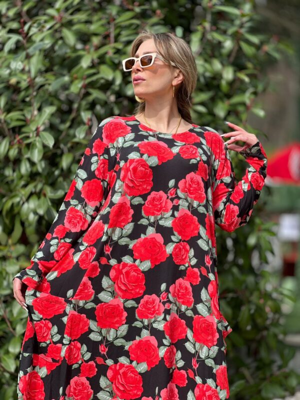 GÜL BAHÇESİ TEMALI ÖZEL KOLEKSİYON EXTRA RAHAT SERİ Z'ARA MODEL ELBİSE