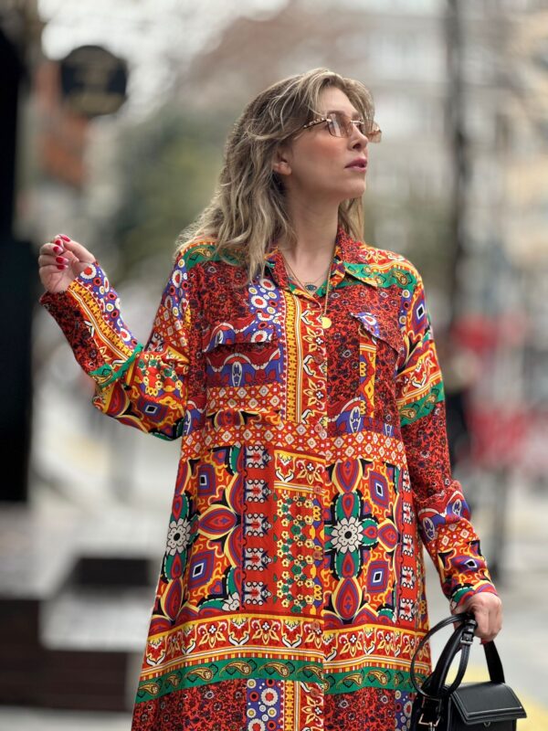 ANADOLU MOTİFLERİ & GÜNÜMÜZÜ BULUŞTURAN PATCHWORK SERİ GÖMLEK ELBİSE
